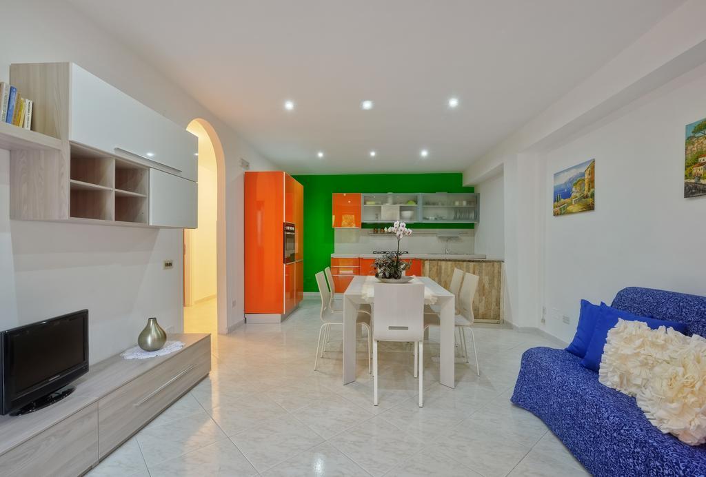 Casa Vacanze Villa Liotta Agropoli Δωμάτιο φωτογραφία