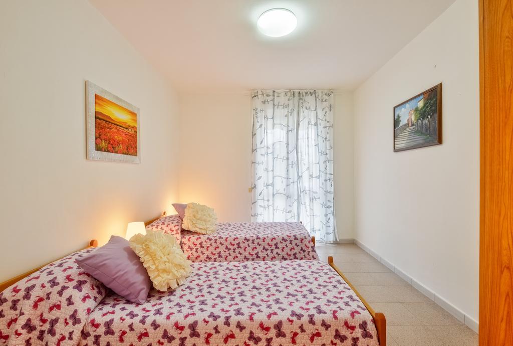 Casa Vacanze Villa Liotta Agropoli Δωμάτιο φωτογραφία